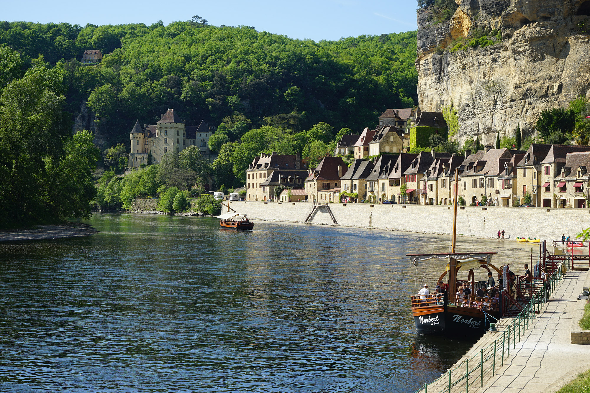 Randonnée à La RoqueGageac, la ronde des Gabares, courte mais belle ! Les Oiseaux de Sarlat